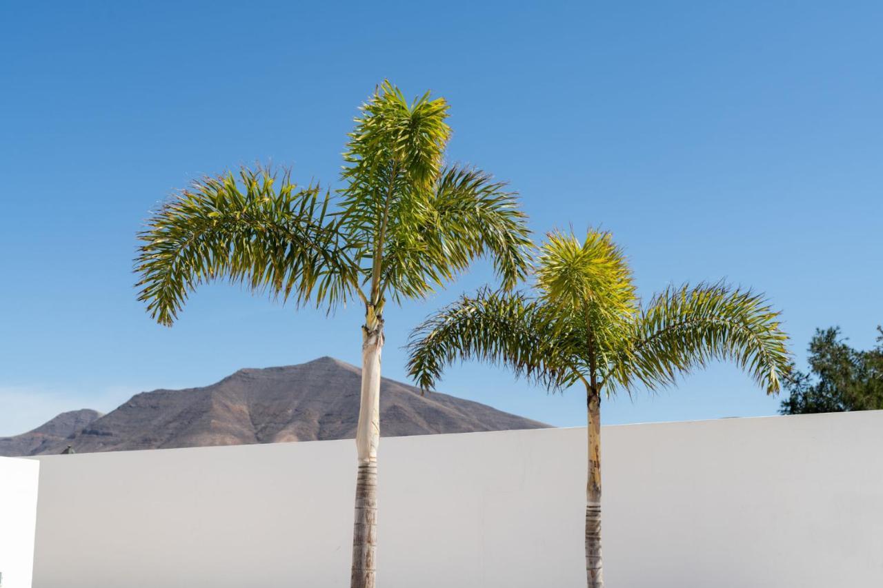 Villa Alay By Buenavilla Playa Blanca  Bagian luar foto